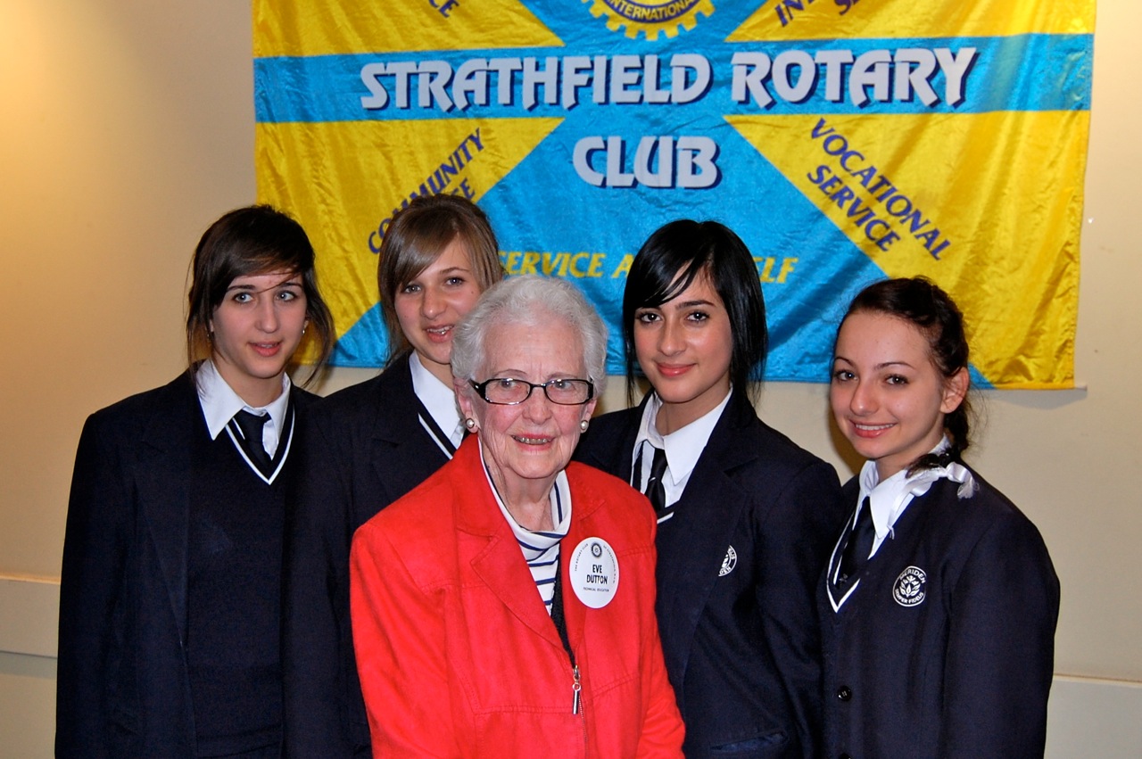 Rotarian and Meriden Old Girl, Eve Dutton with some current Meriden School students