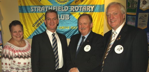 Organising Rotarians Connie Galletta and President Elect Peter Smith with Commissioner Andrew Scipione and President Kevin Freund
